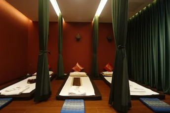 广州越秀区泰式按摩的被动瑜伽:当身体被折叠成诗