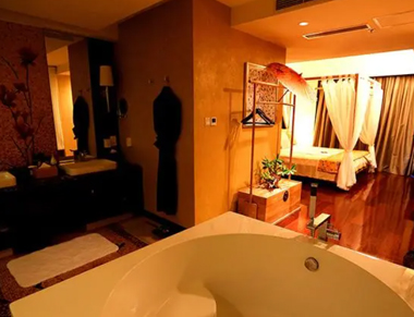 广州越秀区养生会所的黄昏恋:当爱情遇上八十岁